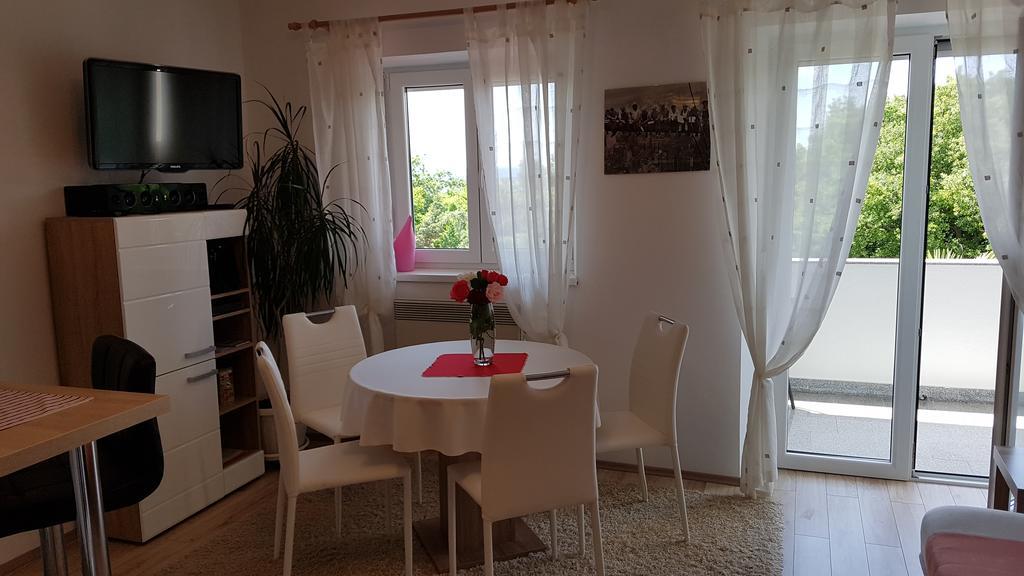 Mariva Apartamento Dramalj Exterior foto