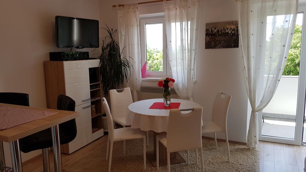 Mariva Apartamento Dramalj Exterior foto